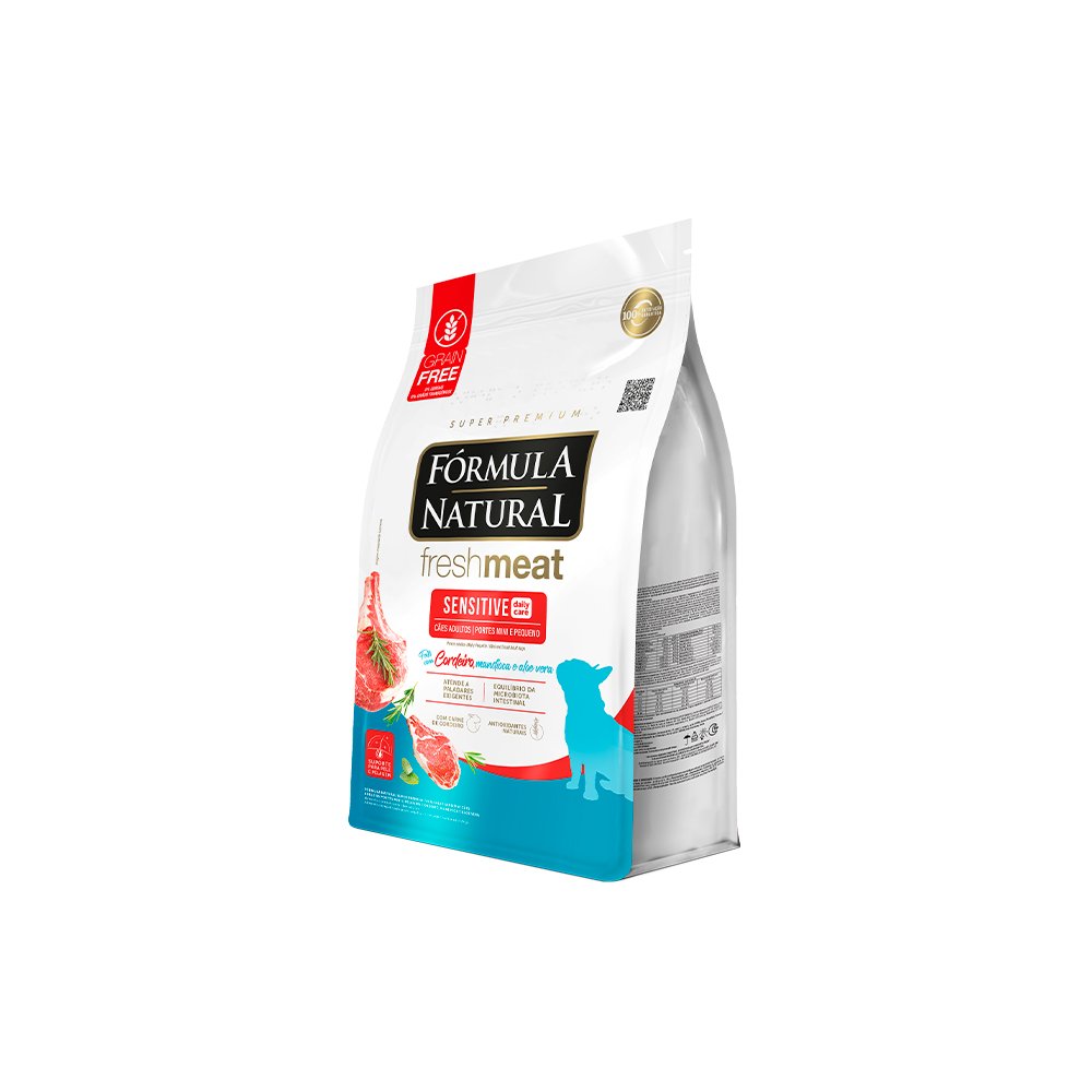 Ração Fórmula Natural Freshmeat Sensitive para Cães Adultos Raças Pequenas e Mini Sabor Cordeiro e Mandioca 10,1Kg